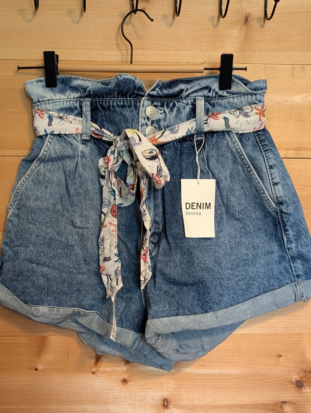 Bershka Light Blue High-Waist Paperbag Denim Shorts with Floral Tie *NWT *Size M